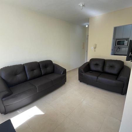 Apartamento Pratico A 850 Metros Da Praia Da Martim De Sa Карагуататуба Екстер'єр фото