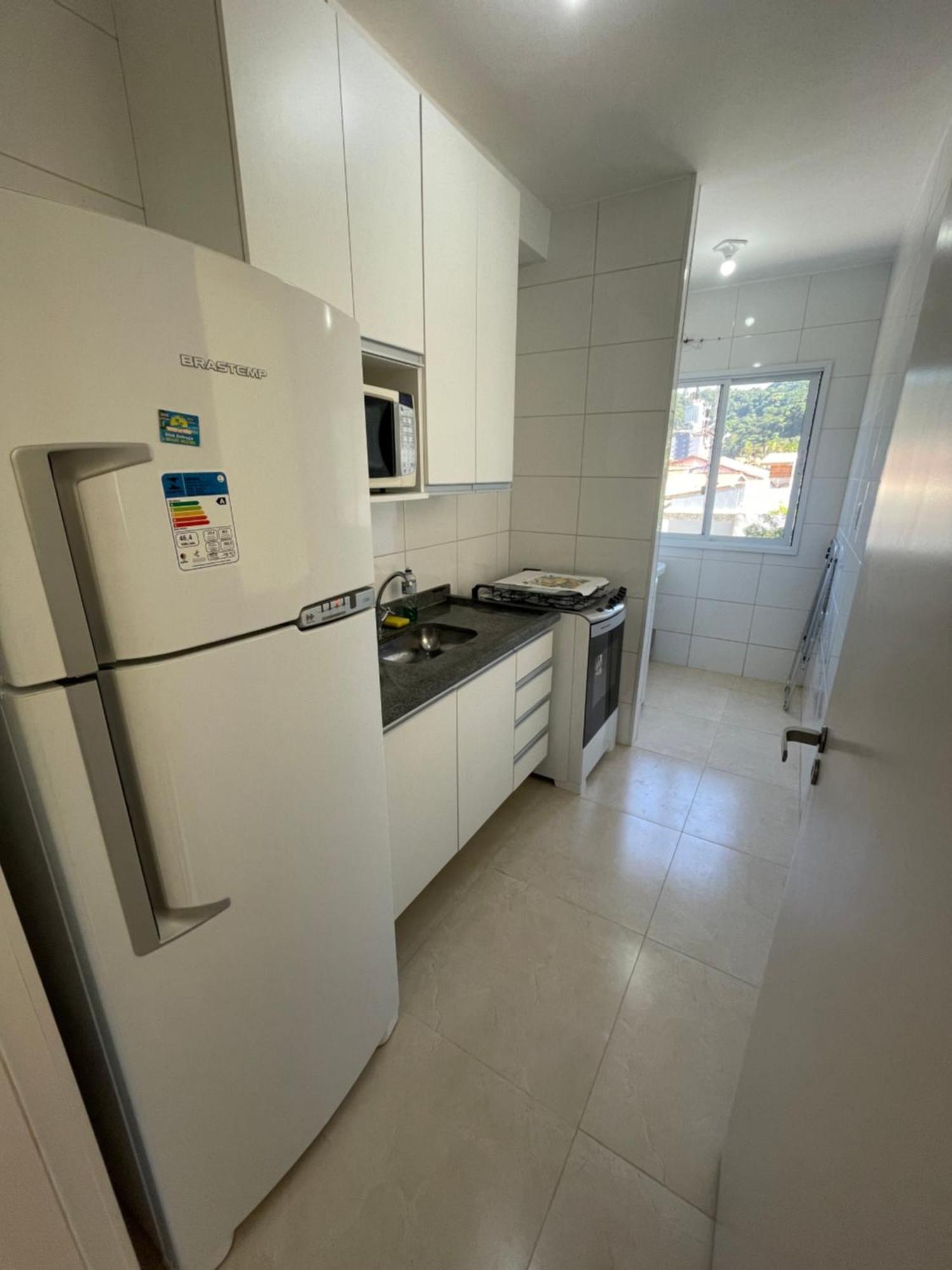 Apartamento Pratico A 850 Metros Da Praia Da Martim De Sa Карагуататуба Екстер'єр фото
